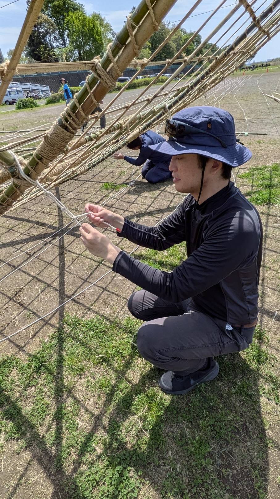 先週末は市民桜祭、今週末は大凧製作に取り組みました